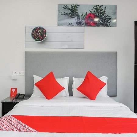 Oyo 16832 Hotel I Suite 2 Mangvadi 外观 照片