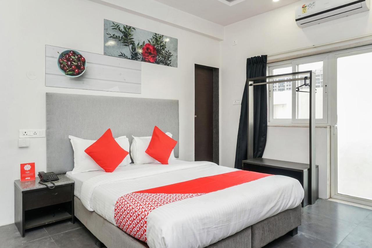 Oyo 16832 Hotel I Suite 2 Mangvadi 外观 照片