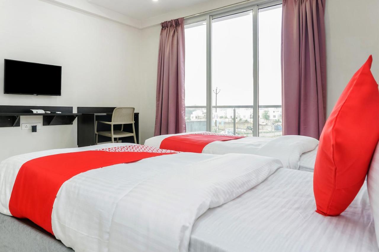 Oyo 16832 Hotel I Suite 2 Mangvadi 外观 照片