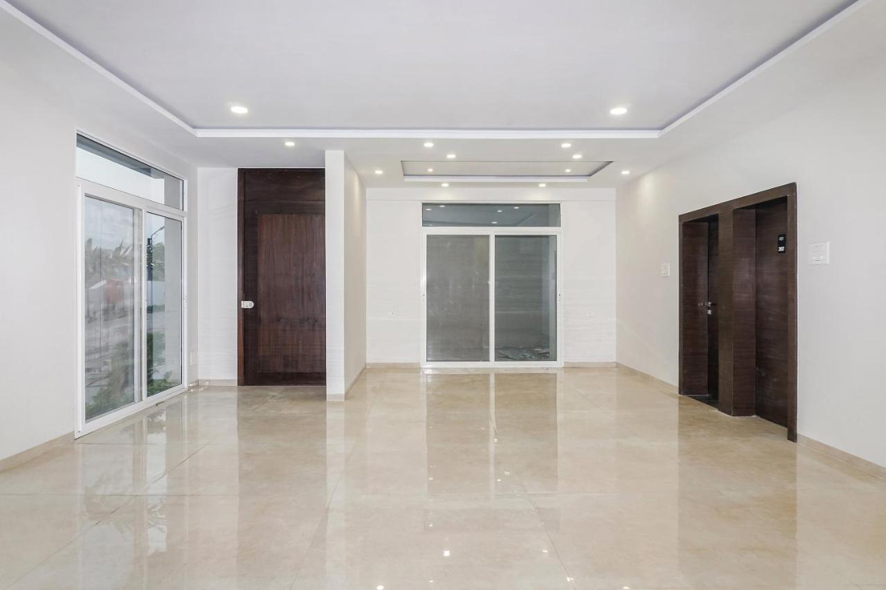 Oyo 16832 Hotel I Suite 2 Mangvadi 外观 照片