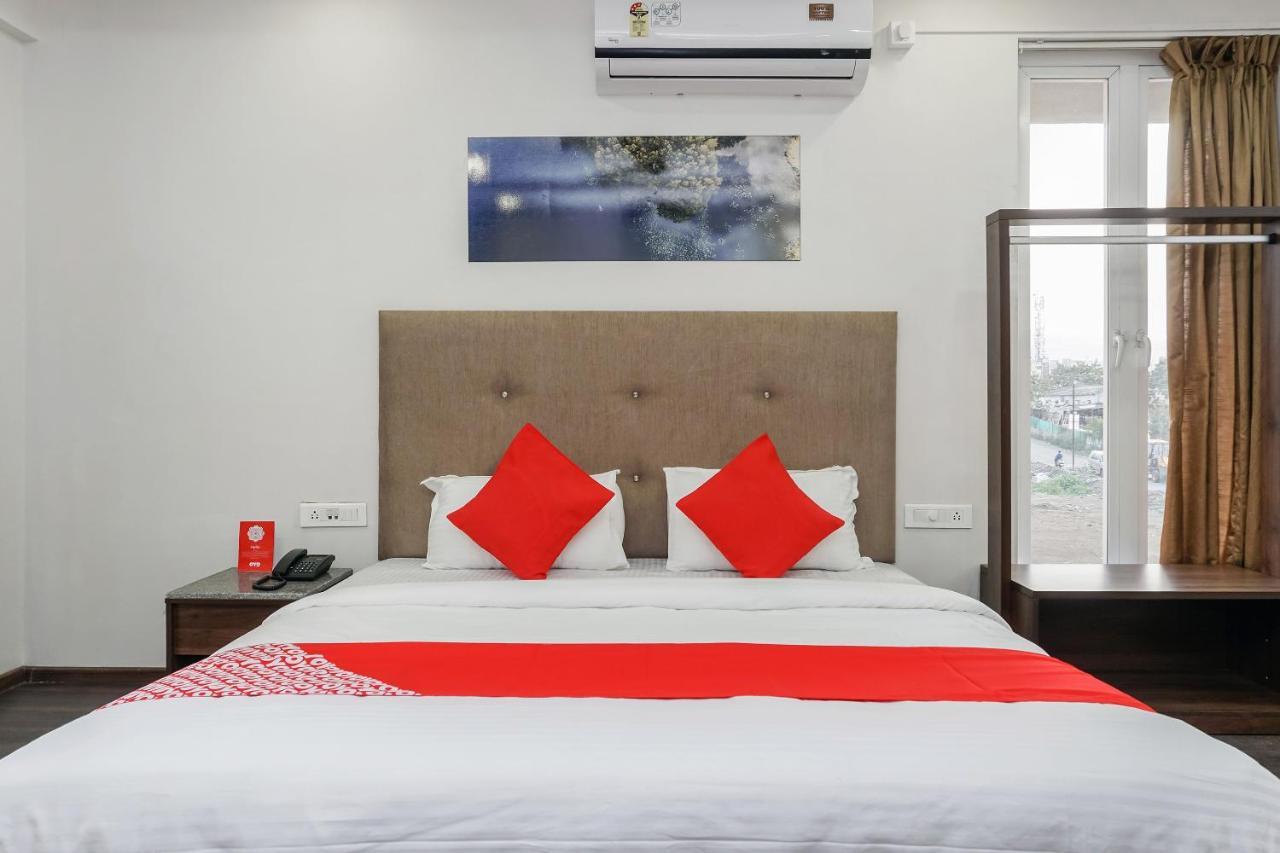 Oyo 16832 Hotel I Suite 2 Mangvadi 外观 照片