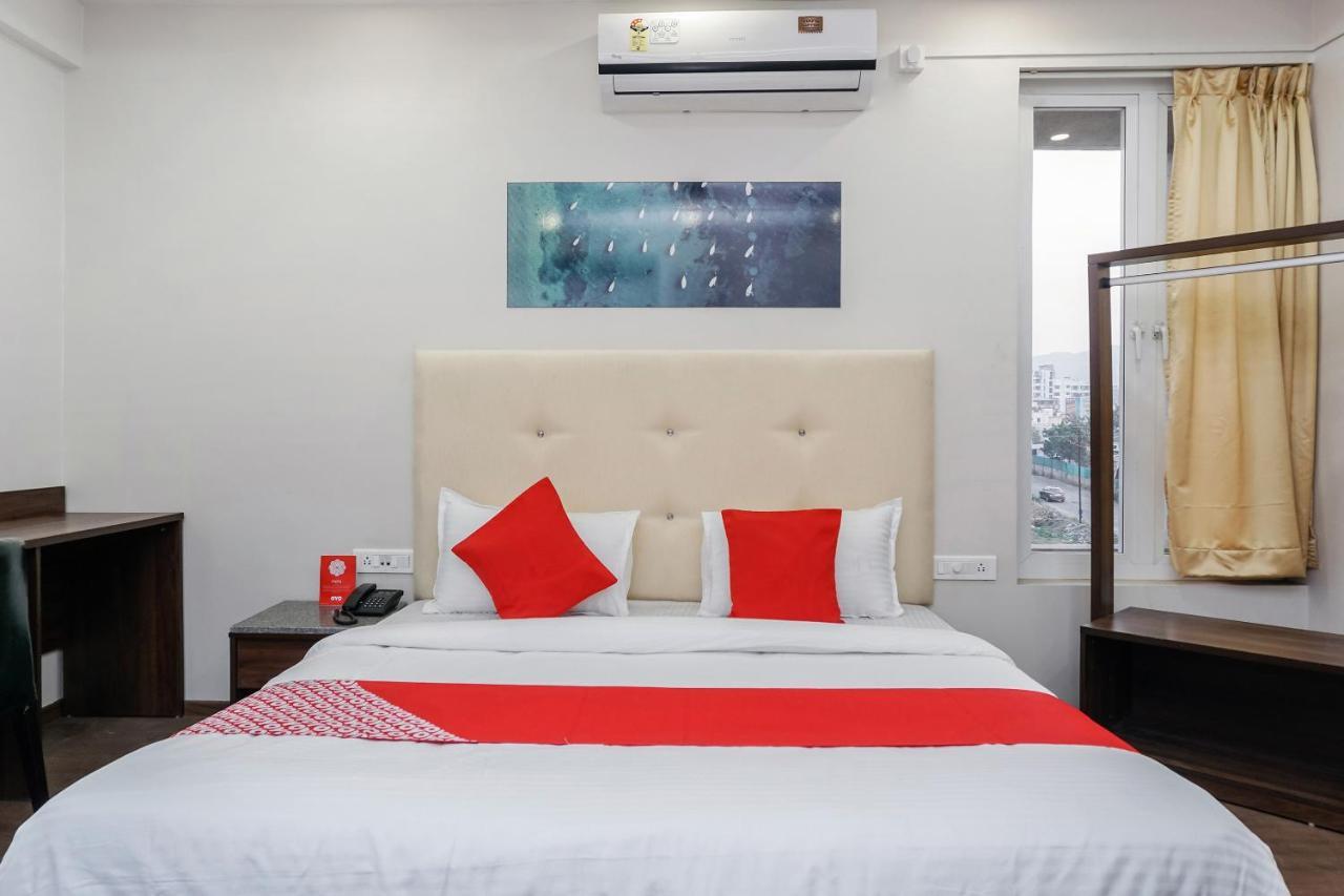 Oyo 16832 Hotel I Suite 2 Mangvadi 外观 照片