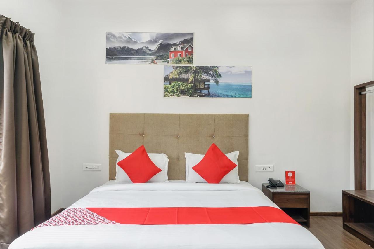 Oyo 16832 Hotel I Suite 2 Mangvadi 外观 照片