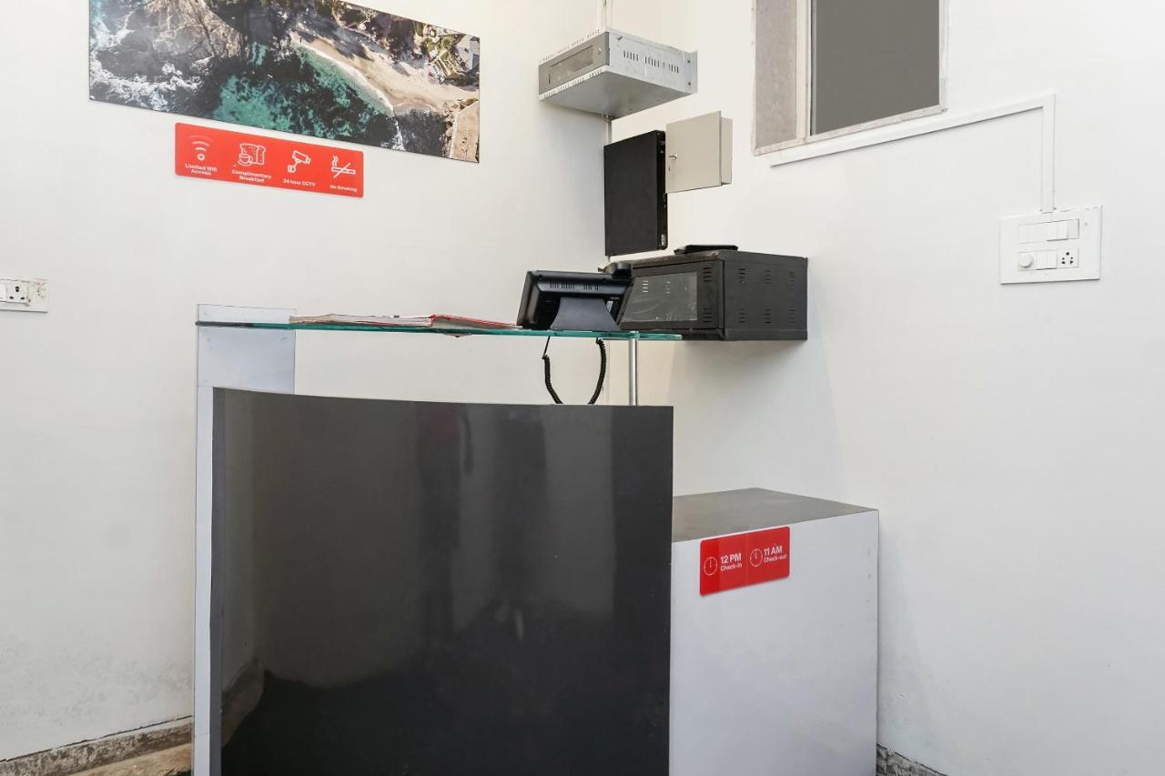 Oyo 16832 Hotel I Suite 2 Mangvadi 外观 照片