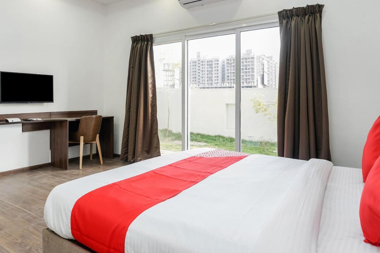 Oyo 16832 Hotel I Suite 2 Mangvadi 外观 照片